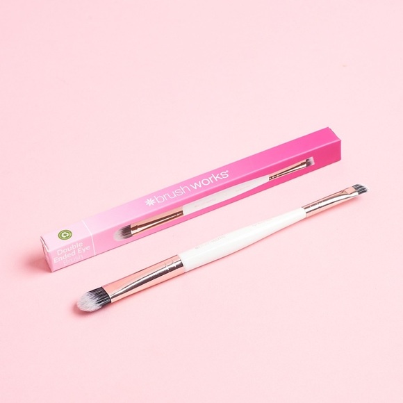 LOOKFANTASTIC LIMITED EDITION BEAUTY BOX $160 VALUE (BRAND NEW) - Picture 8 of 10